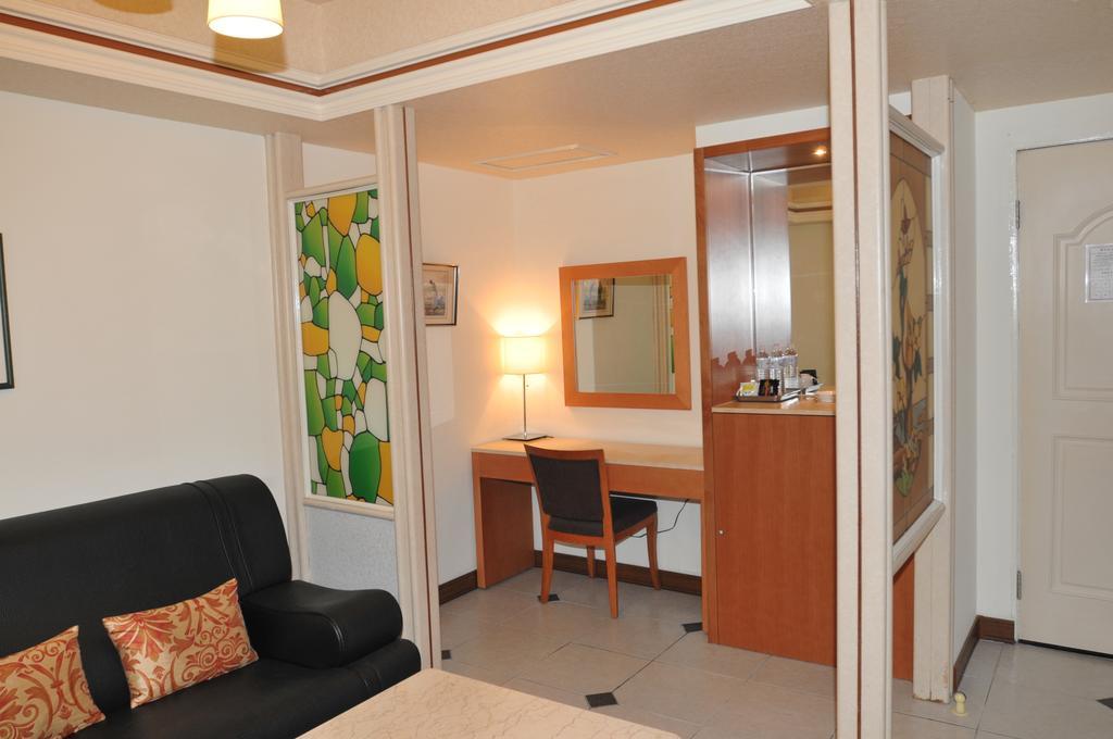 Hua Guo Hotel Keelung Habitación foto